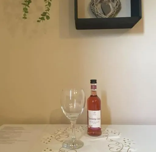 Einzelzimmer Nr 1 In 公寓 *